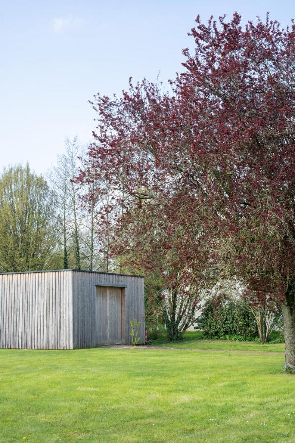 Gite Du Vieux Saule 1 Gite Avec Spa Privatif Pour 2 Personnes 1 Suite Familiale Sans Spa Vieil-Hesdin Exterior foto